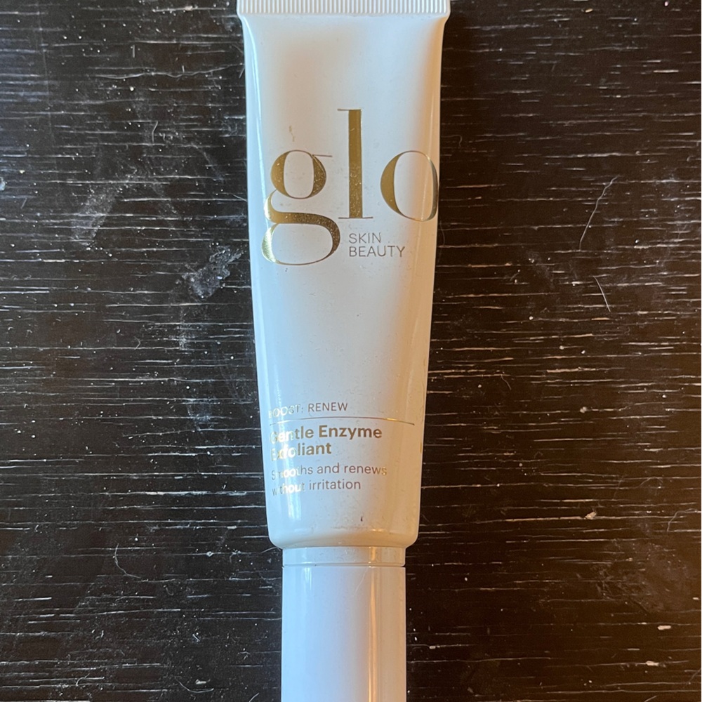 NIB - Glo Cosmetics Gentle Enzyme Exfoliant
